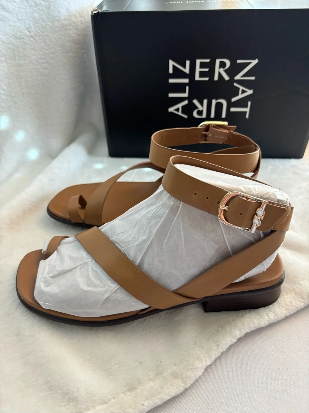 Naturalizer Birch Saddle Tan Leather Strappy Toe Ring Sandal Size 8.5